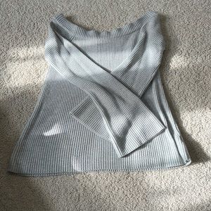 AMERICAN EAGLE OFF SHOULDER SWEATER